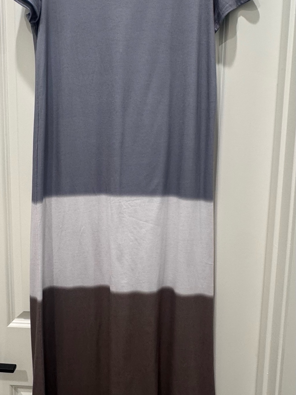 MISSLOOK Colorblock Maxi Dress in Gray, White, Brown